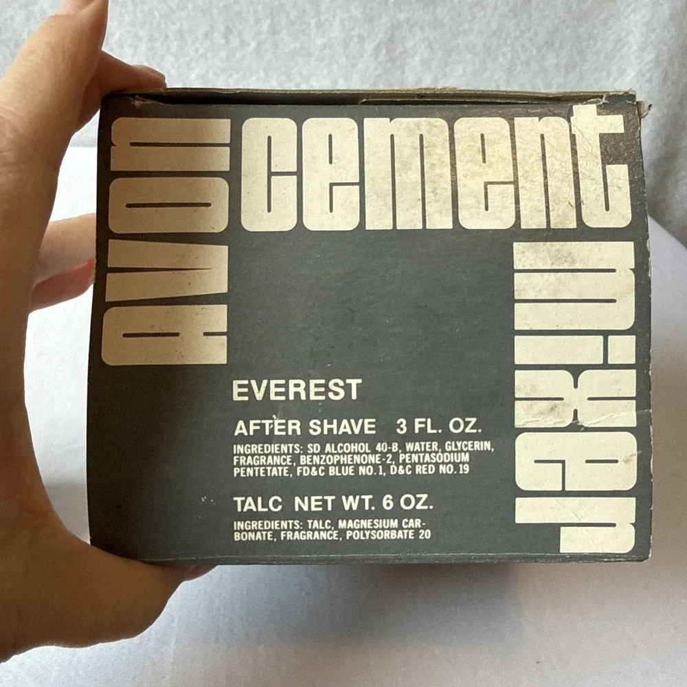 Vtg 1970s Avon Cement Mixer Truck Decanter Bottle Wild Country After Shave Box